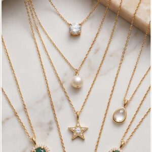 Necklaces & Pendants