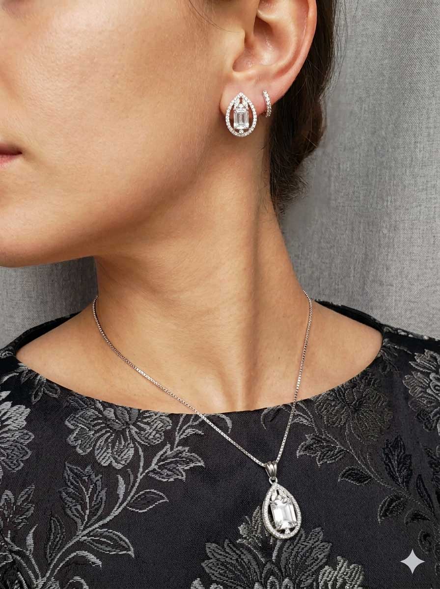 Clear Crystal Silver Tone Pendant Necklace Set - Image 2