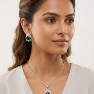 Alternative view of Green Stone Silver Tone Pendant Necklace Set