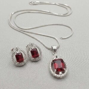 Red Stone Silver Tone Pendant Necklace Set